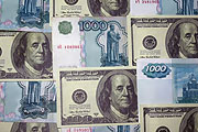 Доллар падает, рубль крепнет